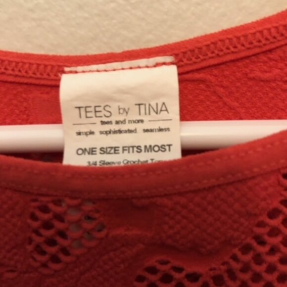 Tees By Tina Shrimp Colored Crochet Effect 3/4 Sleeve Top - Picture 3 of 3